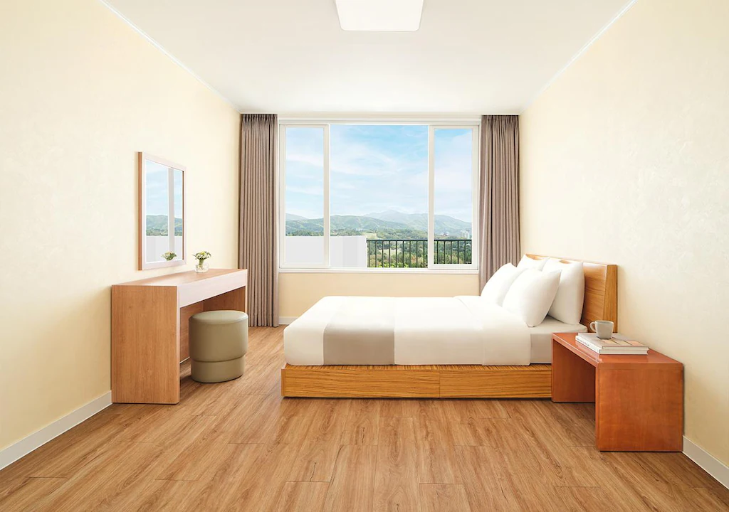 Room Main